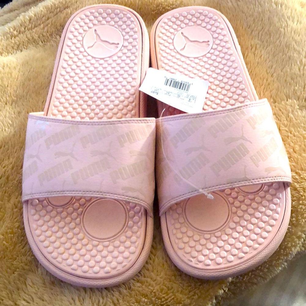 Brand NWT Puma Slide on Shoes ~ Size 10